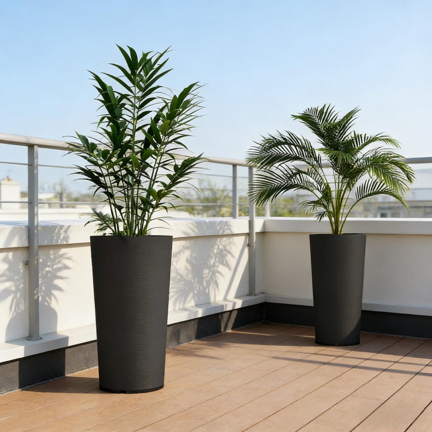 Set of 2 Stackable Large Flower Pots