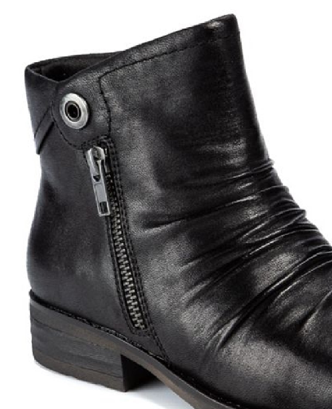 Baretraps Women's Anila Bootie Black Size 8 M