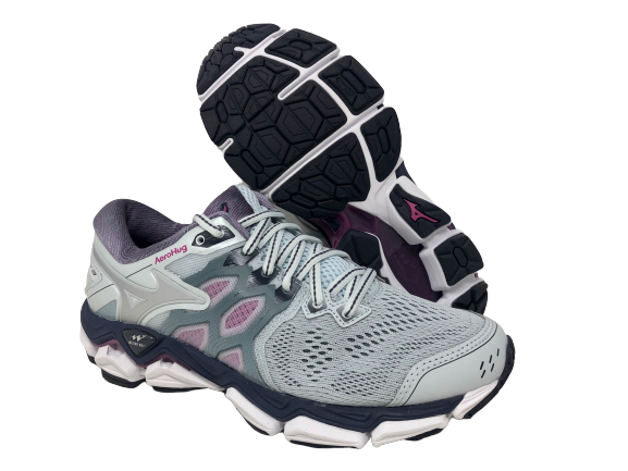 Mizuno महिलाओं के वेव हॉरिजन 3 रनिंग शू क्वेरी/सिल्वर साइज़ 6.5 B(M) US