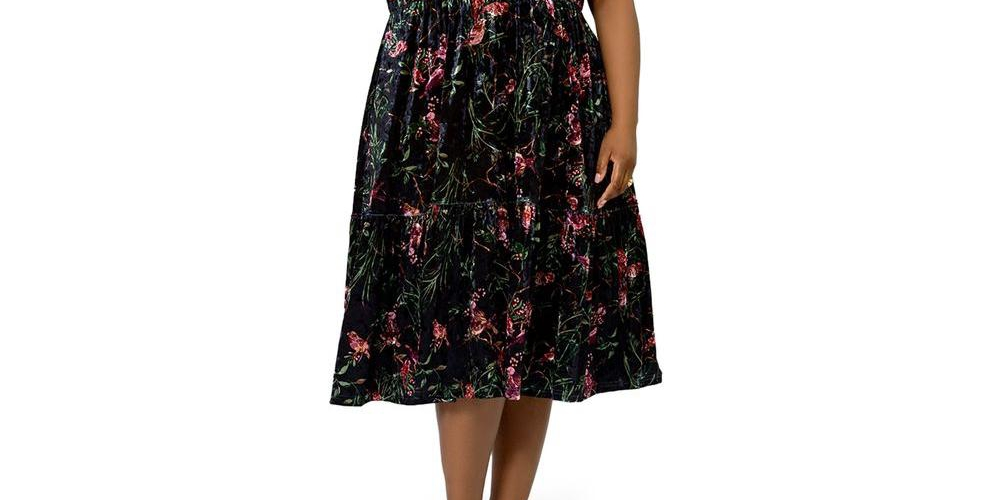 Leota Women's Miranda Floral Velvet Midi Dress Green Size 1X
