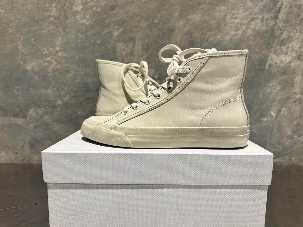 Re/Done Women's 90S High Top Leather Sneakers Vintage White Size 7