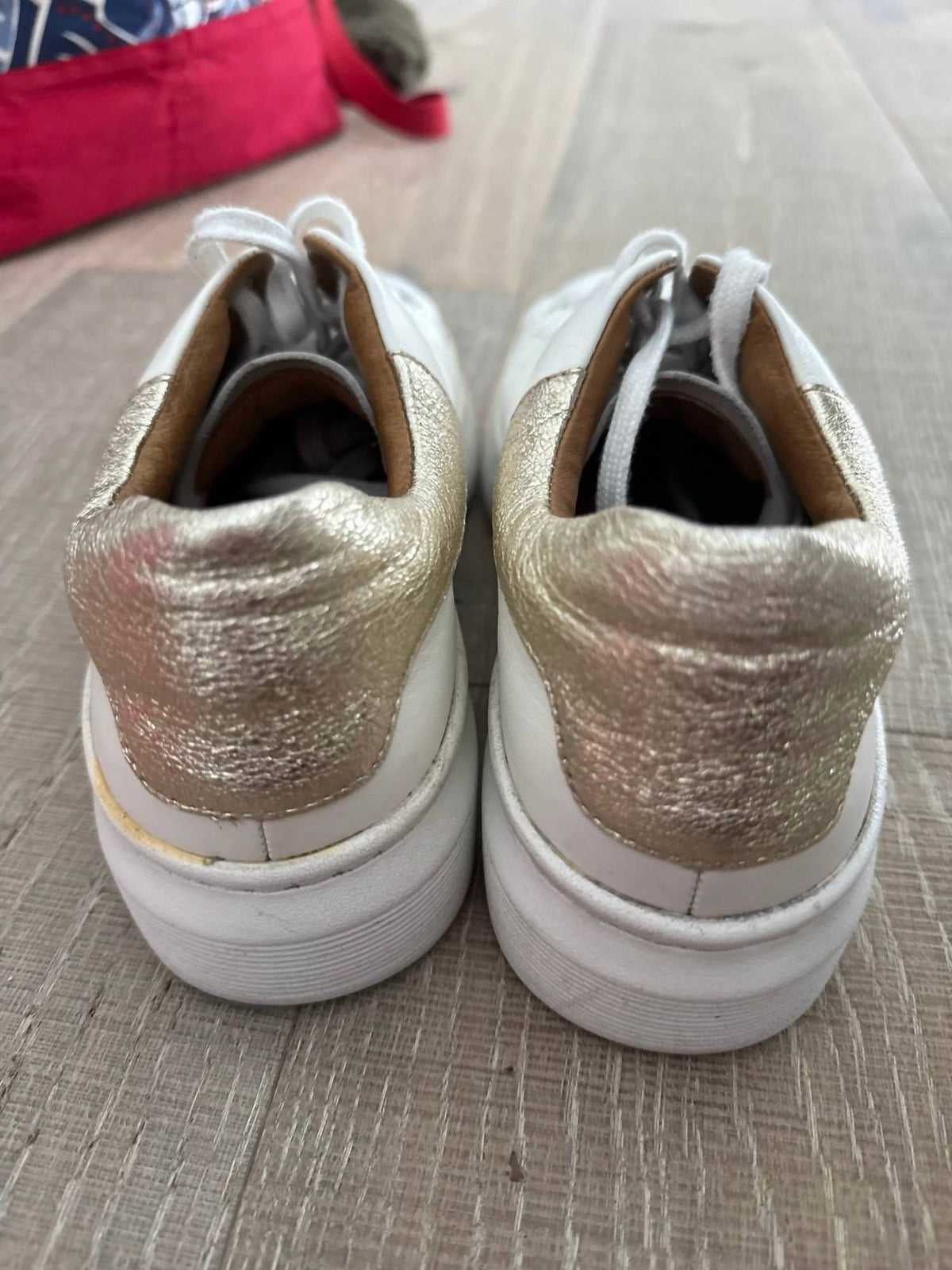sofft-womens-parkyn-sneaker