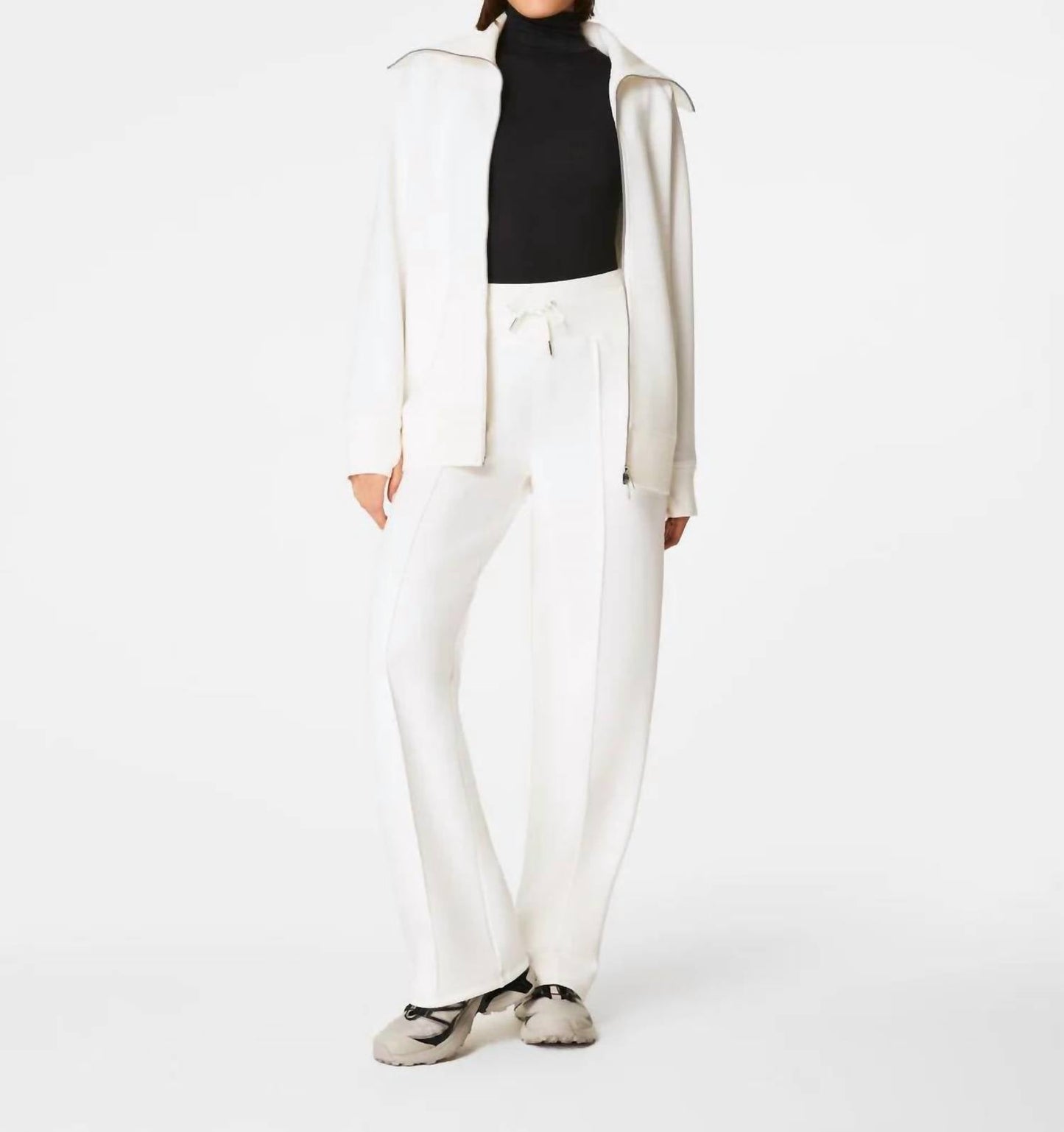 Spanx - Airessentials Luxe Straight Leg Pant
