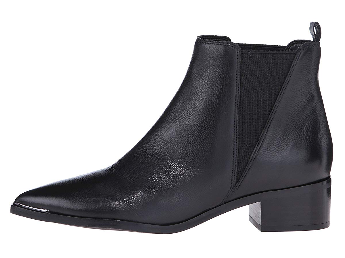 Marc Fisher LTD Women's Yale Chelsea Boot in Leather Black Size 8