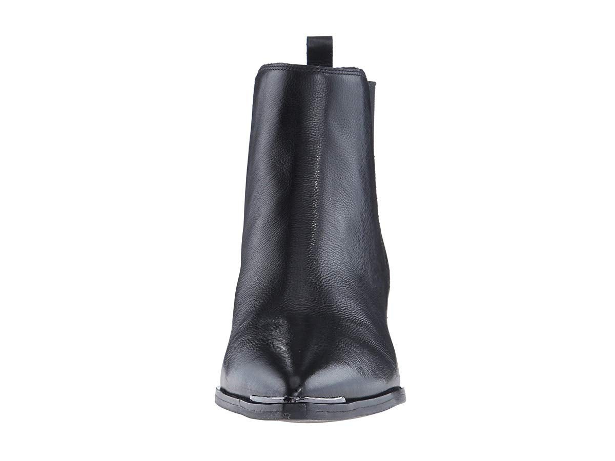 Marc Fisher LTD Women's Yale Chelsea Boot in Leather Black Size 8