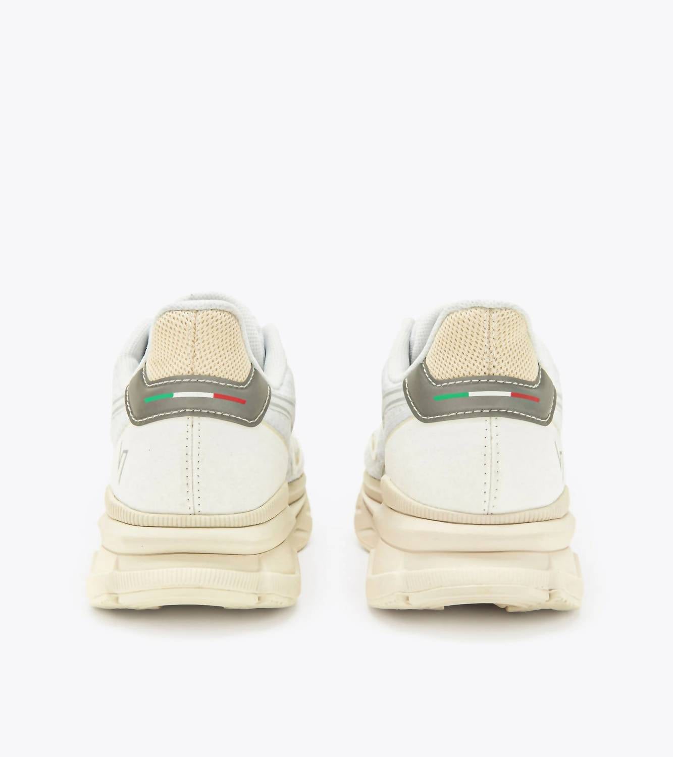Diadora - Women's Atomo V7000 Sneaker