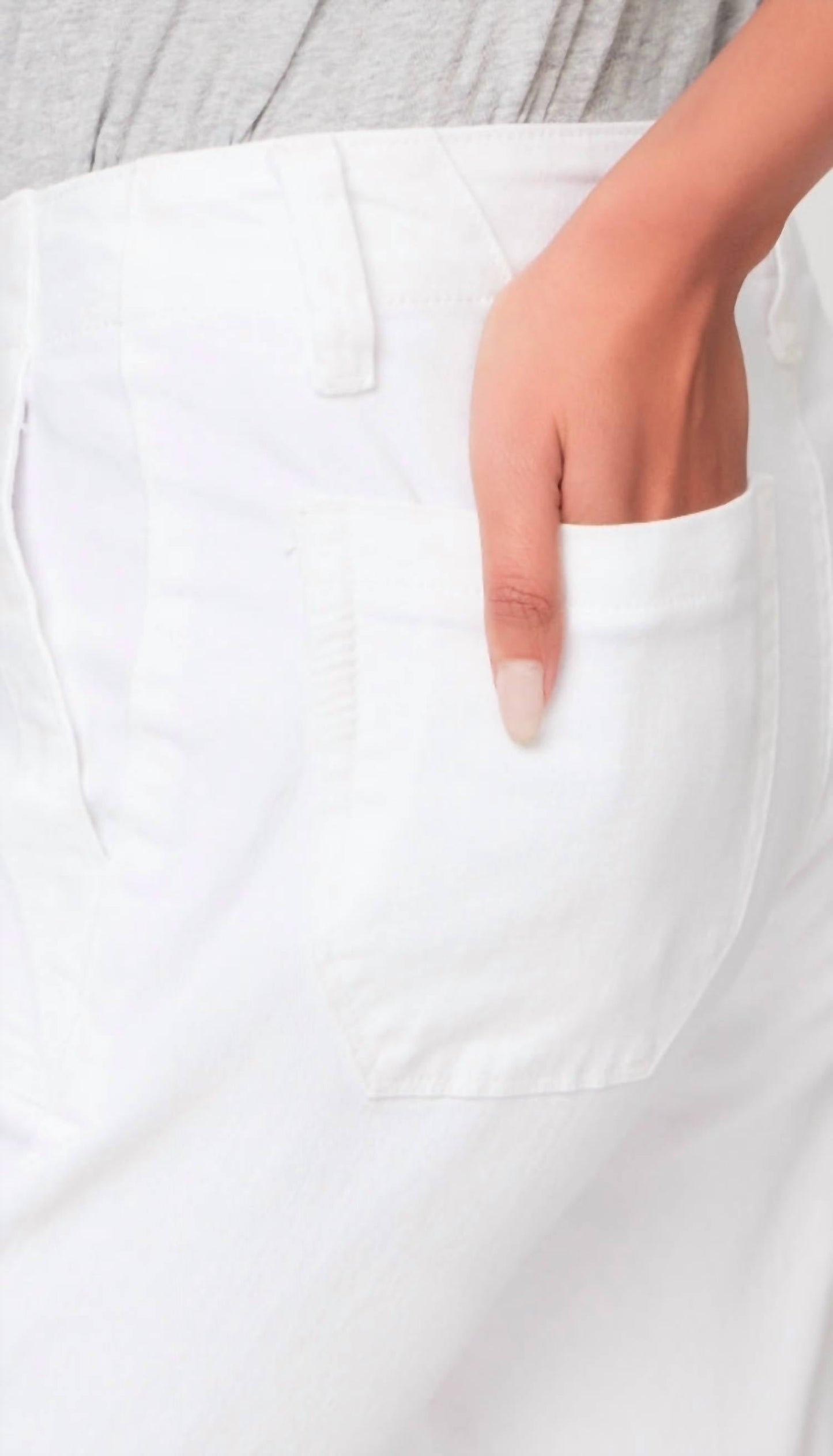 पेज - मेस्ली एंकल स्ट्रेट जीन्स