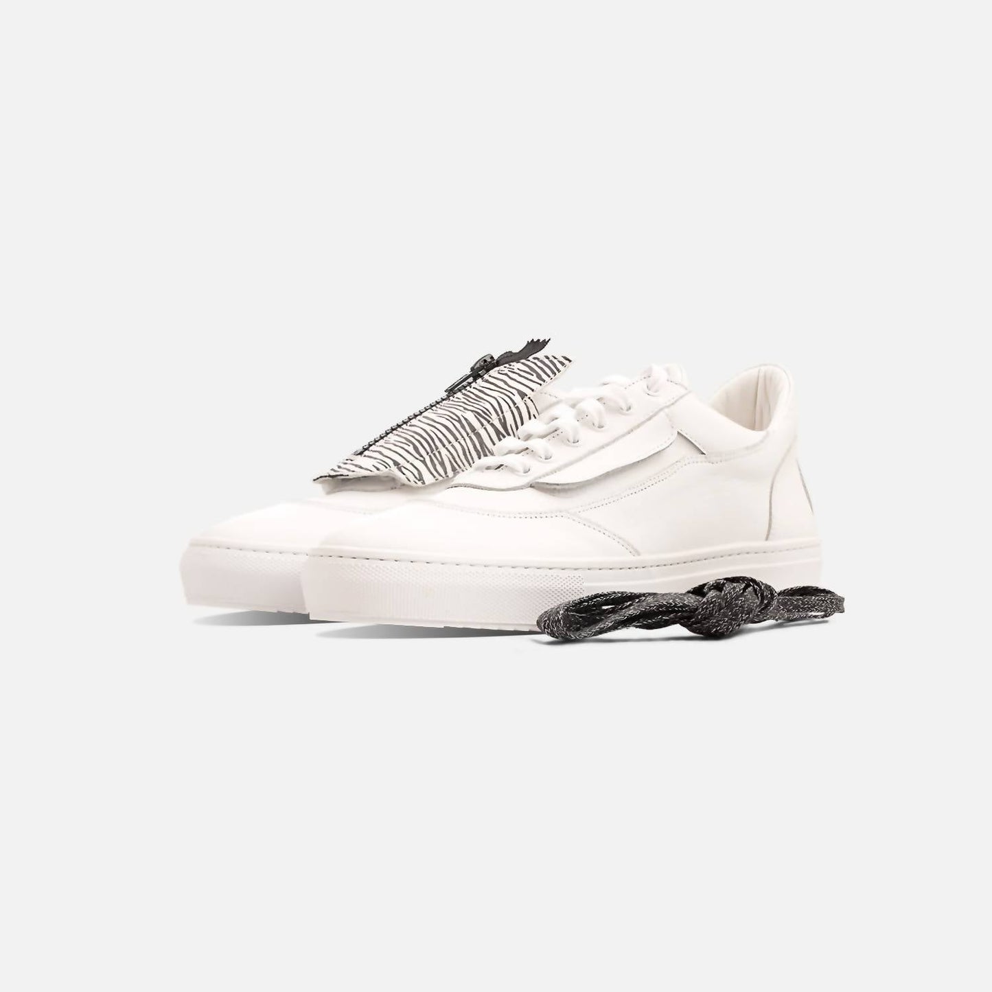Fini - Women's Bold Shoe