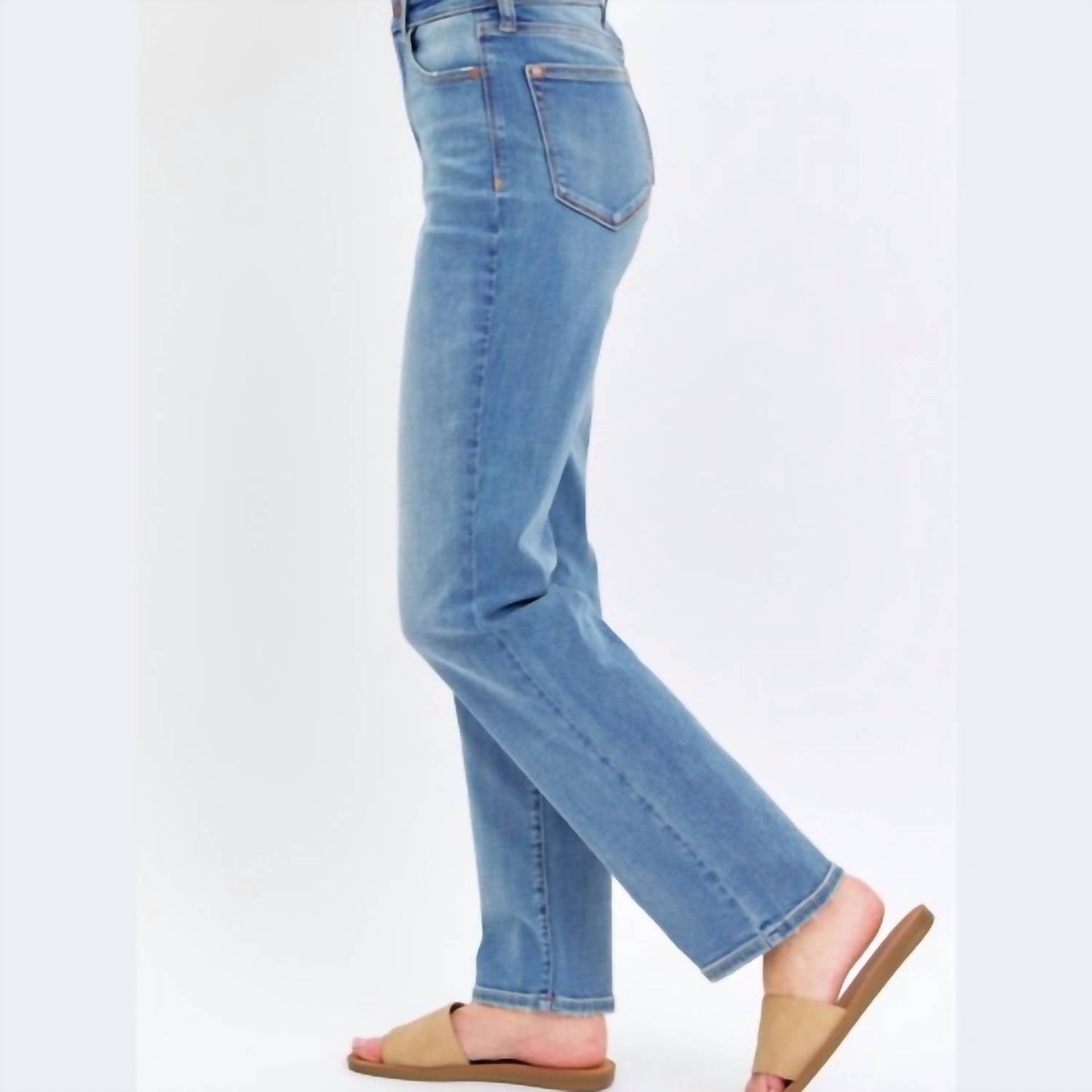 Judy Blue - High Waist Straight Fit Jean