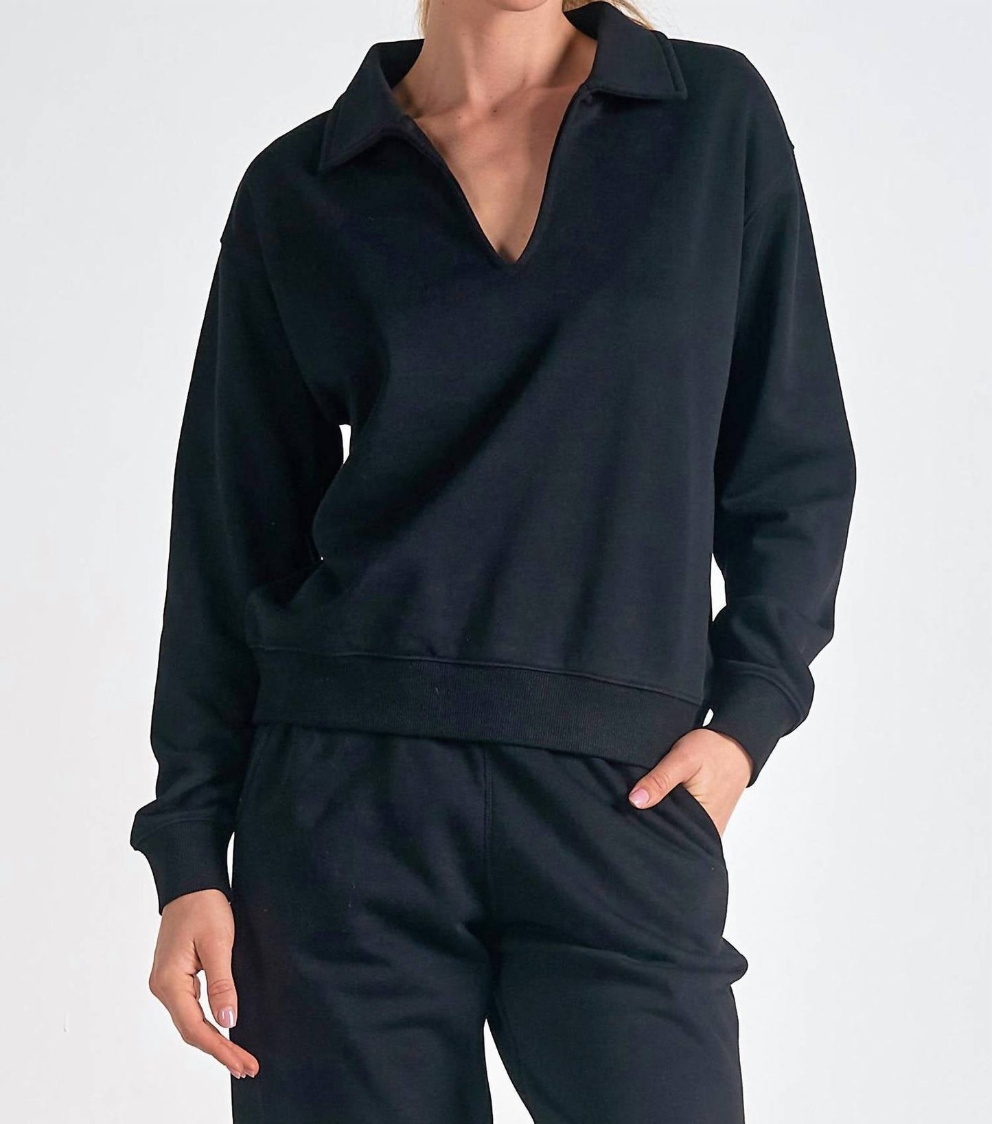 Elan - Raye V-neck Long Sleeve Top