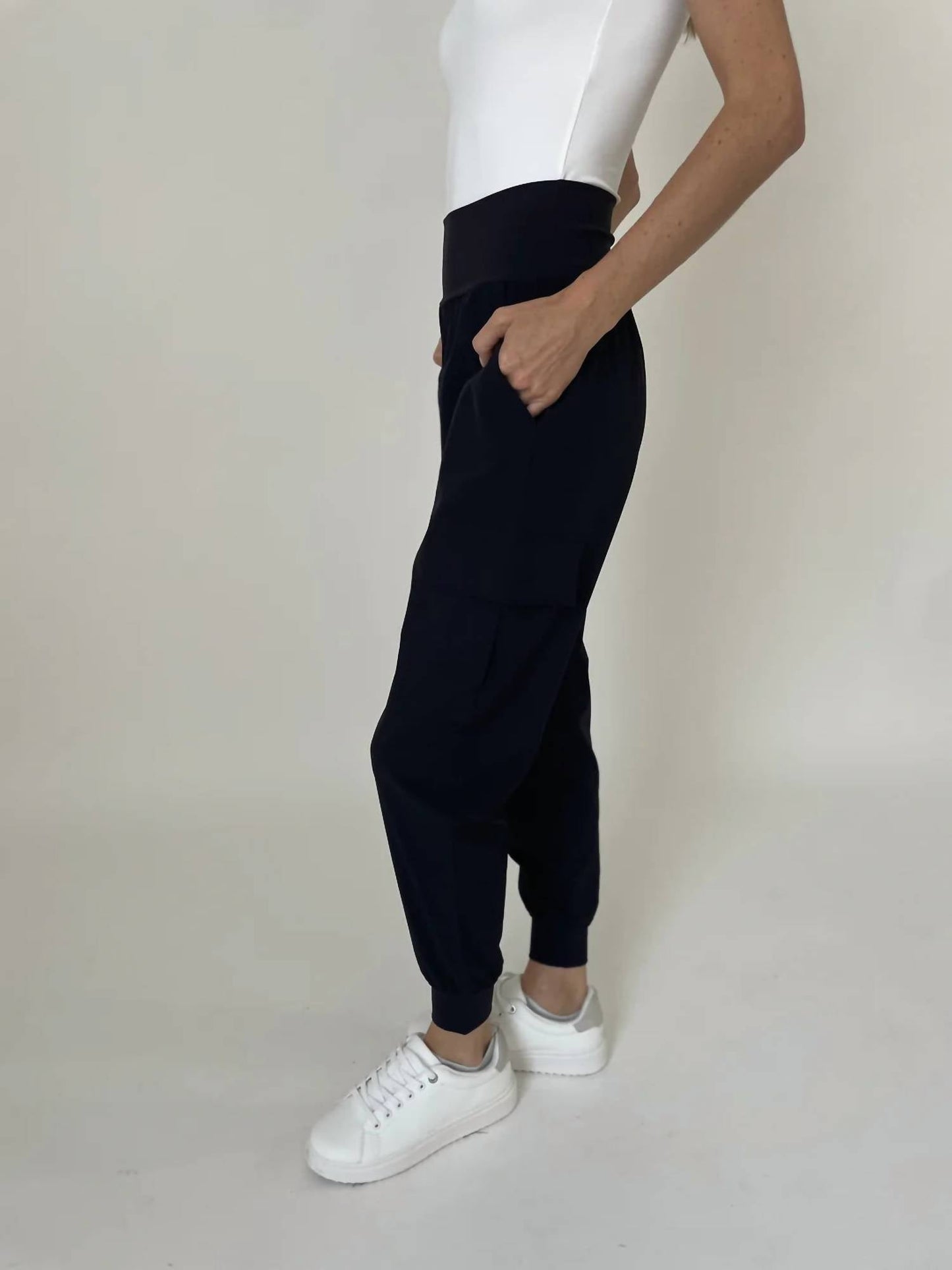 Six/Fifty - Lightweight Cargo Joggers