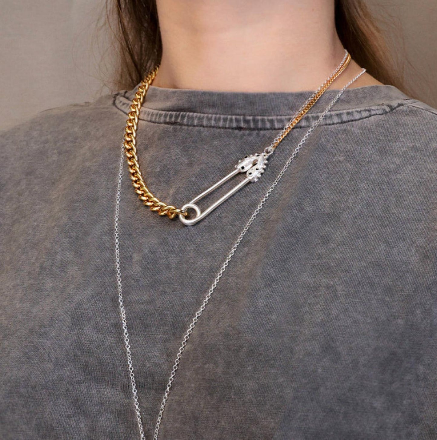 Daniela Salcedo - Women's Choker Heart Clip Necklace