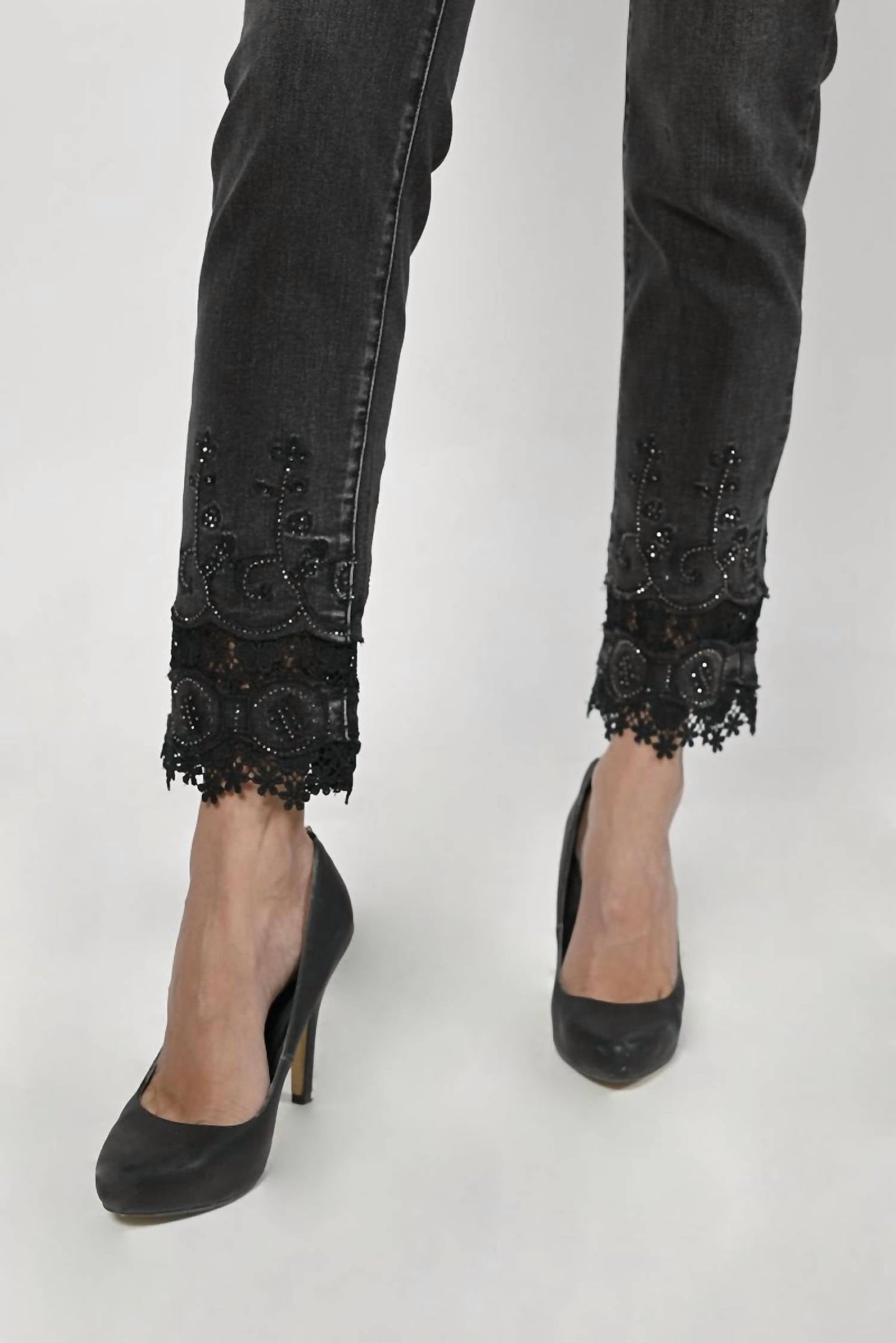 Frank Lyman - DENIM PANTS