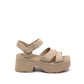 Ugg - महिलाओं के लिए न्यू हाइट्स एंकल स्ट्रैप सैंडल