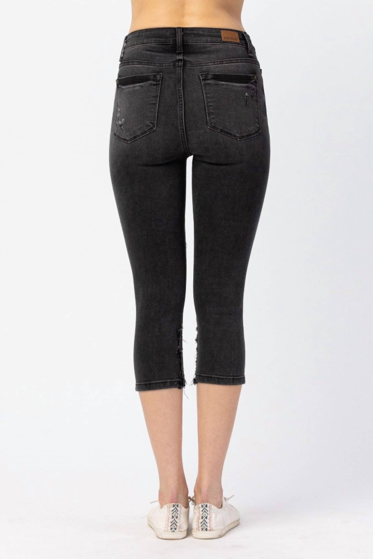 judy-blue-curvy-high-waist-skinny-capri-jeans