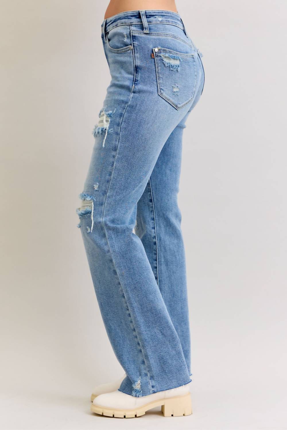 Judy Blue - Mid Rise 90's Straight Leg Jean