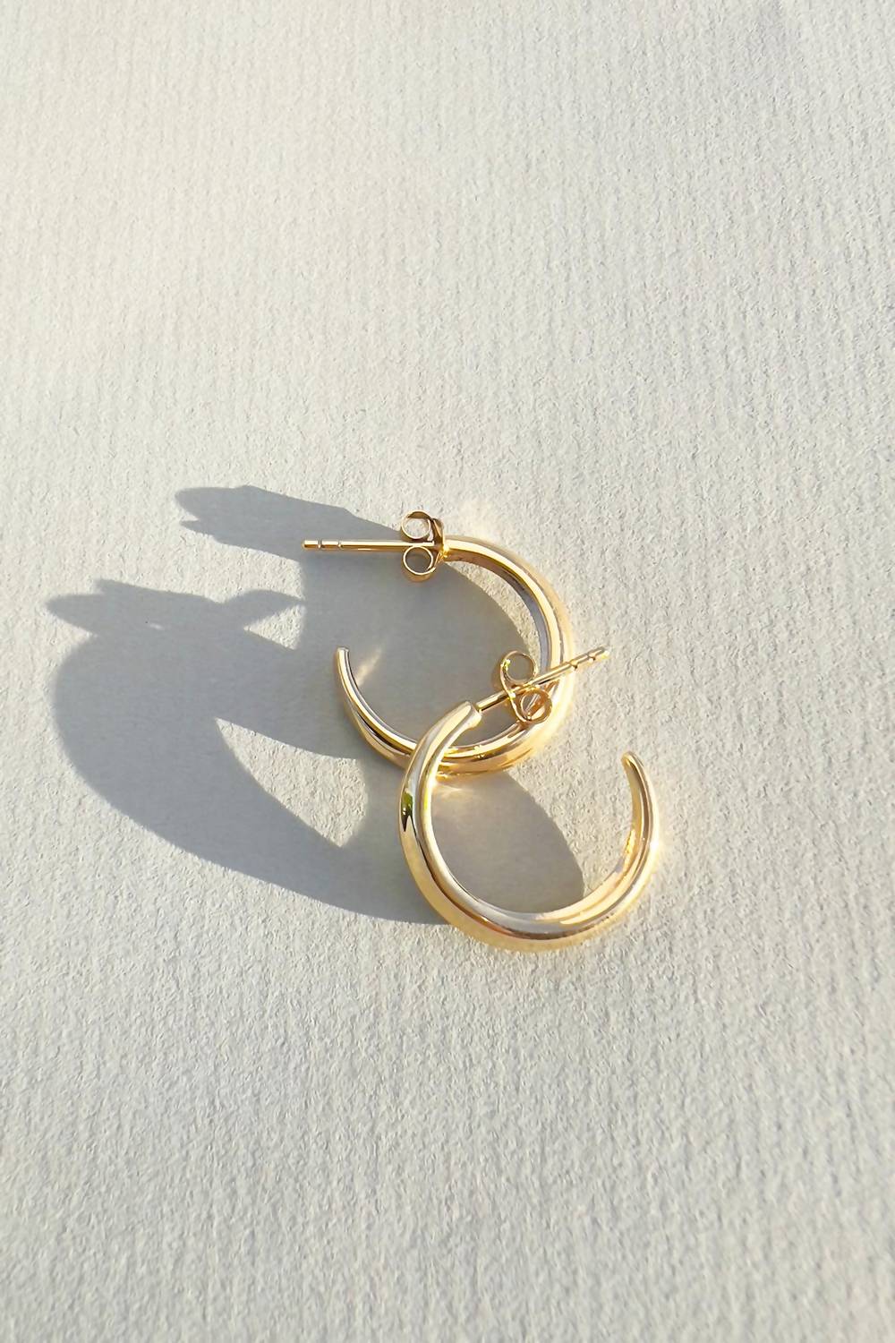 Astor & Orion - Women's Crescent Small Hoops