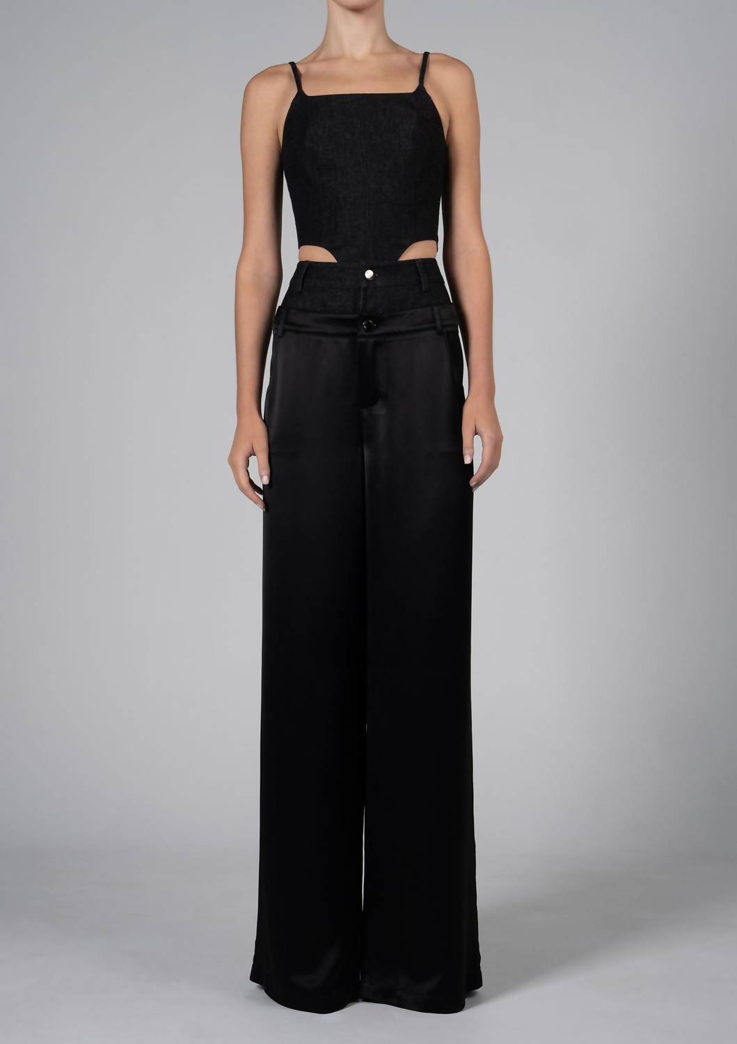 Nonchalant Label - Hunter Crop Top
