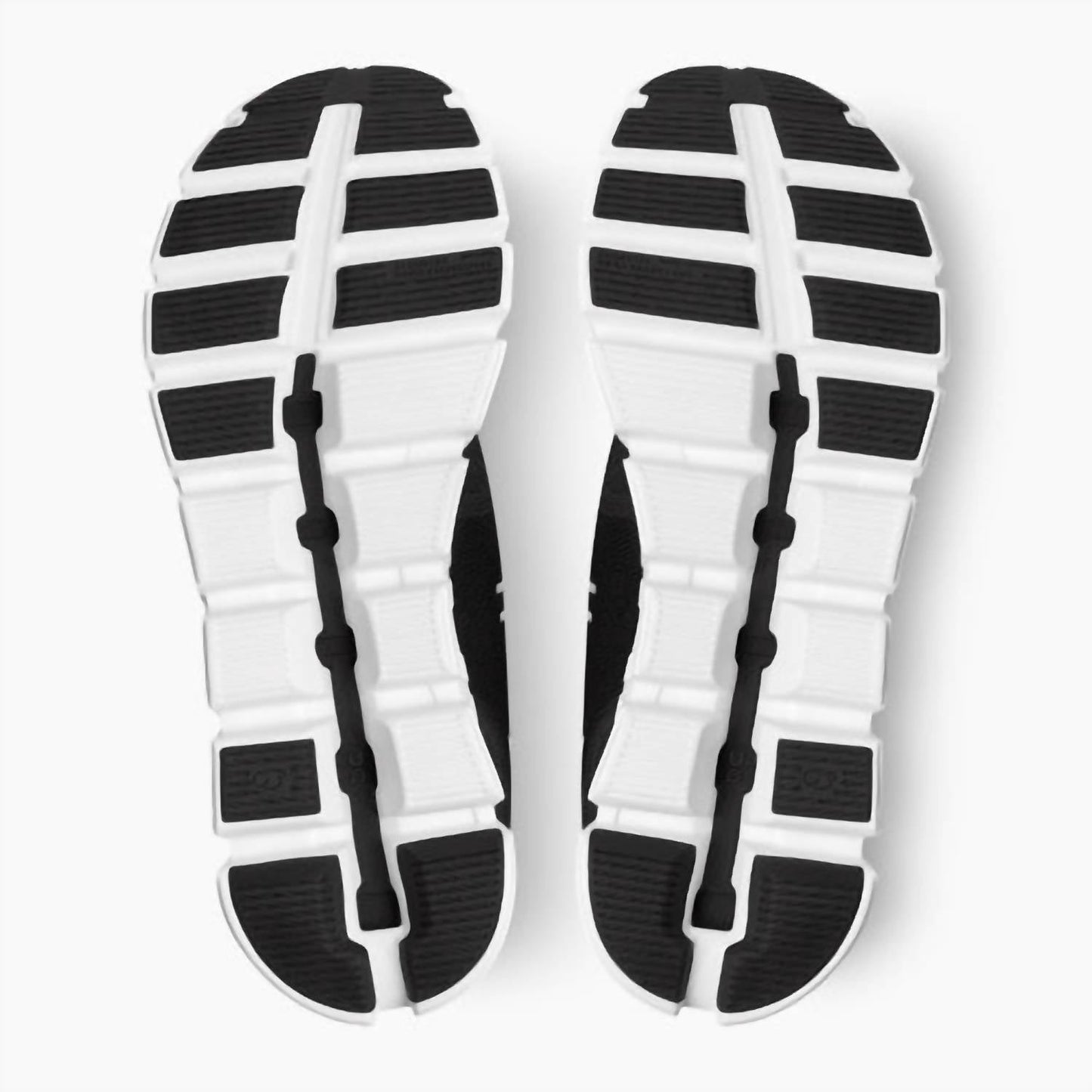 On Running - महिलाओं के CLOUD V5 रनिंग शूज़