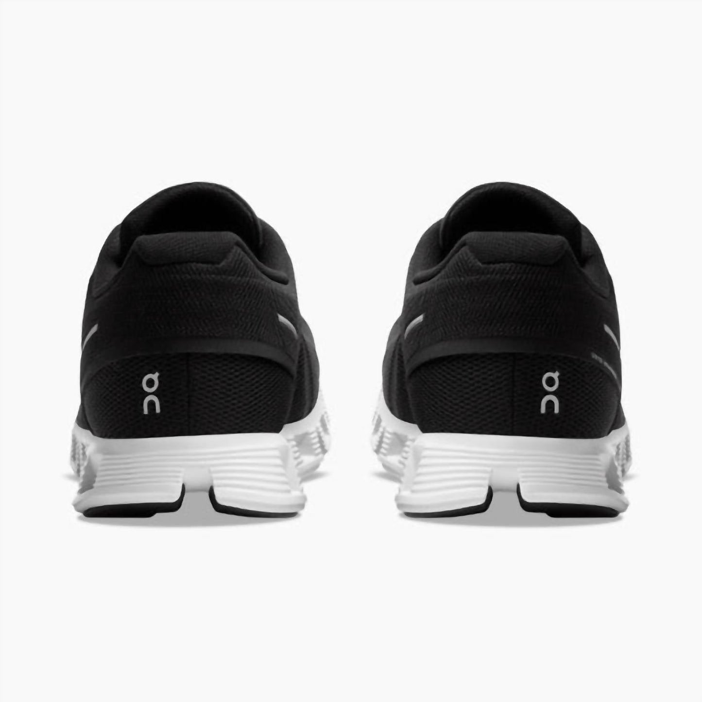 On Running - महिलाओं के CLOUD V5 रनिंग शूज़