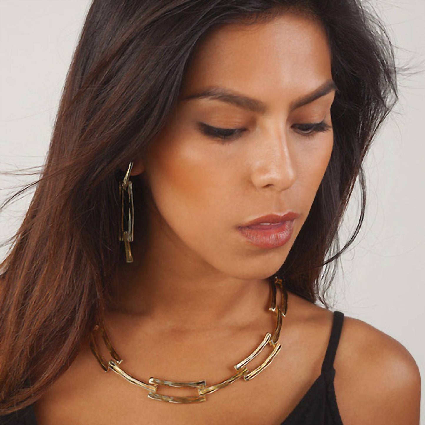 Avenue Chic - Women's Camille Necklace