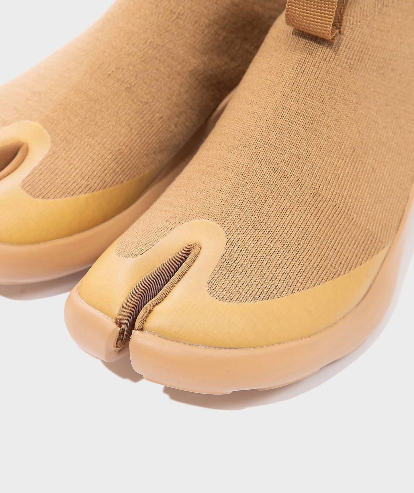 Tabi - Unisex Hightop Sneakers