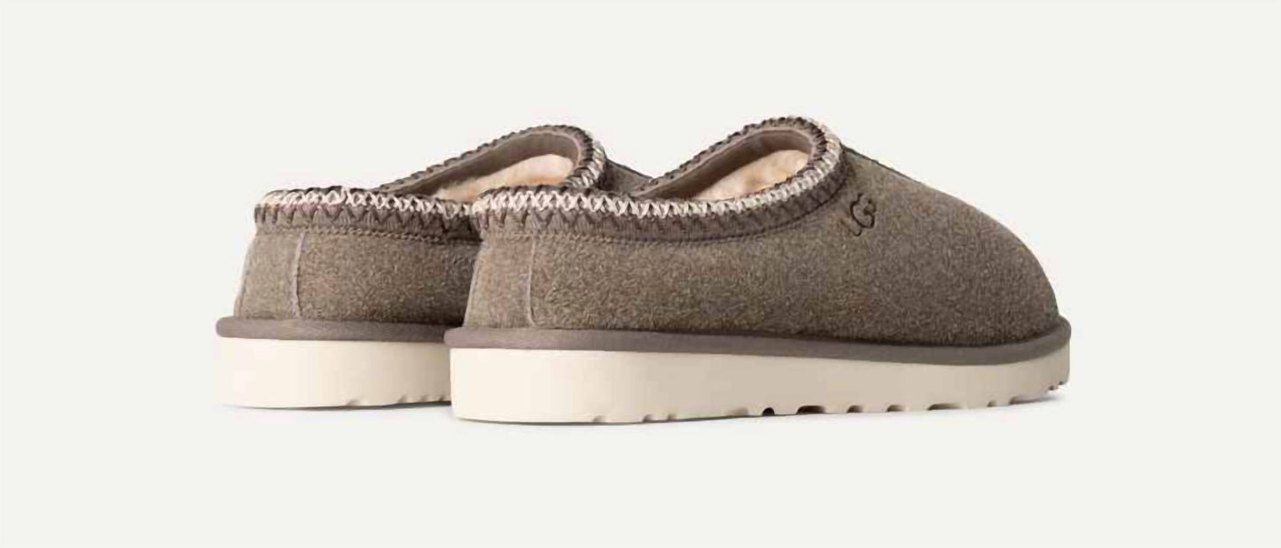 Ugg - पुरुषों के लिए टैज़मैन शैगी स्यूड