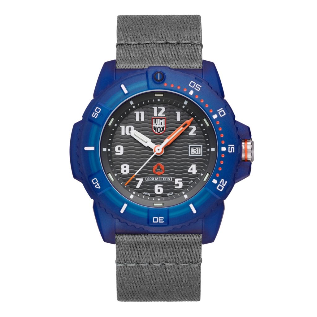 luminox-46mm-tide-eco-series-8900-swiss-made-quartz-strap-watch
