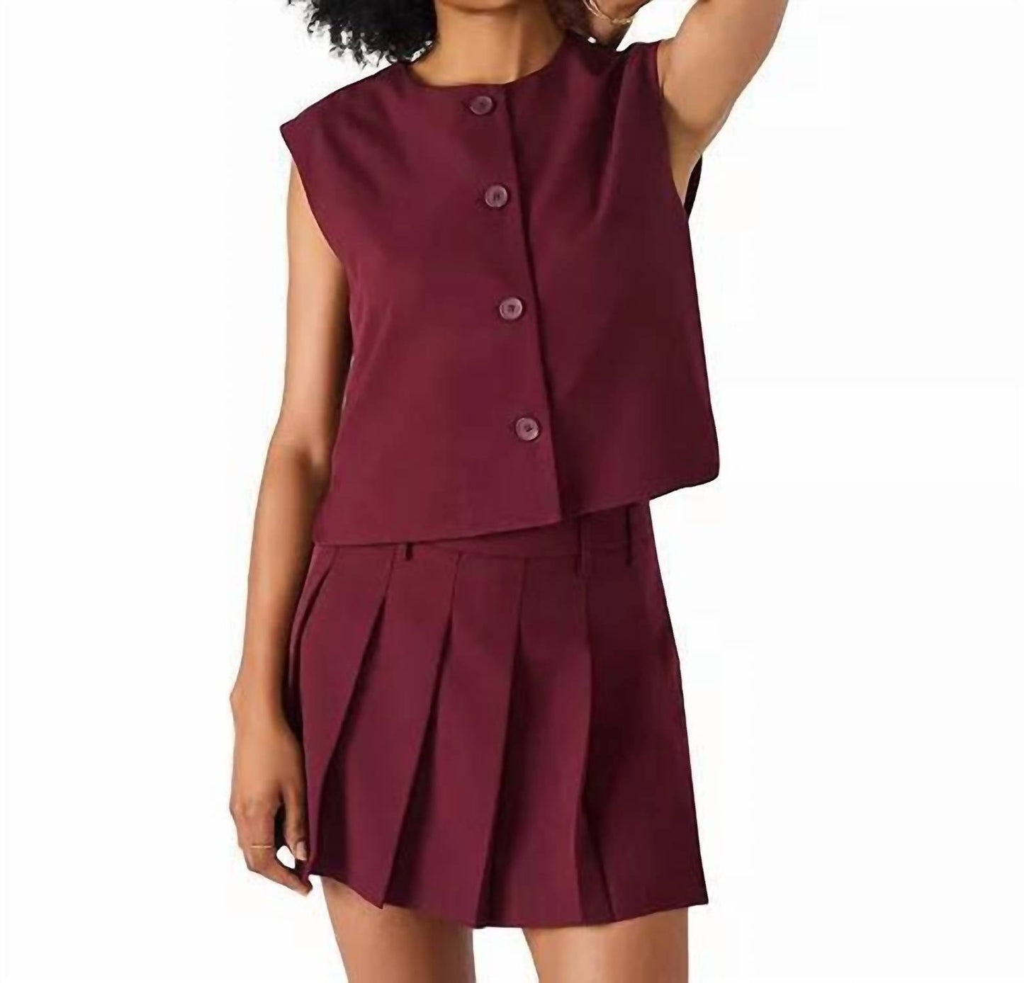 Steve Madden - Alessa Sleeveless Crewneck Top