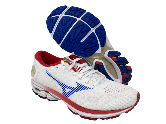 Mizuno Women's Wave Rider 22 Knit Running Shoe White/Red Size 6 B(M) Us