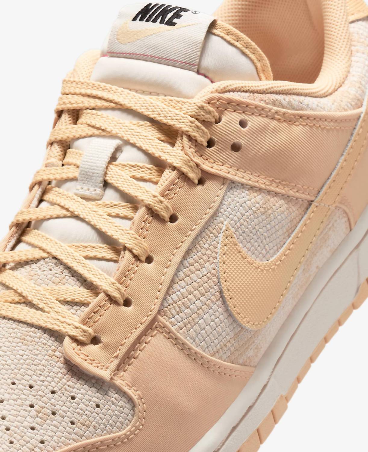 Nike - Women's Dunk Low