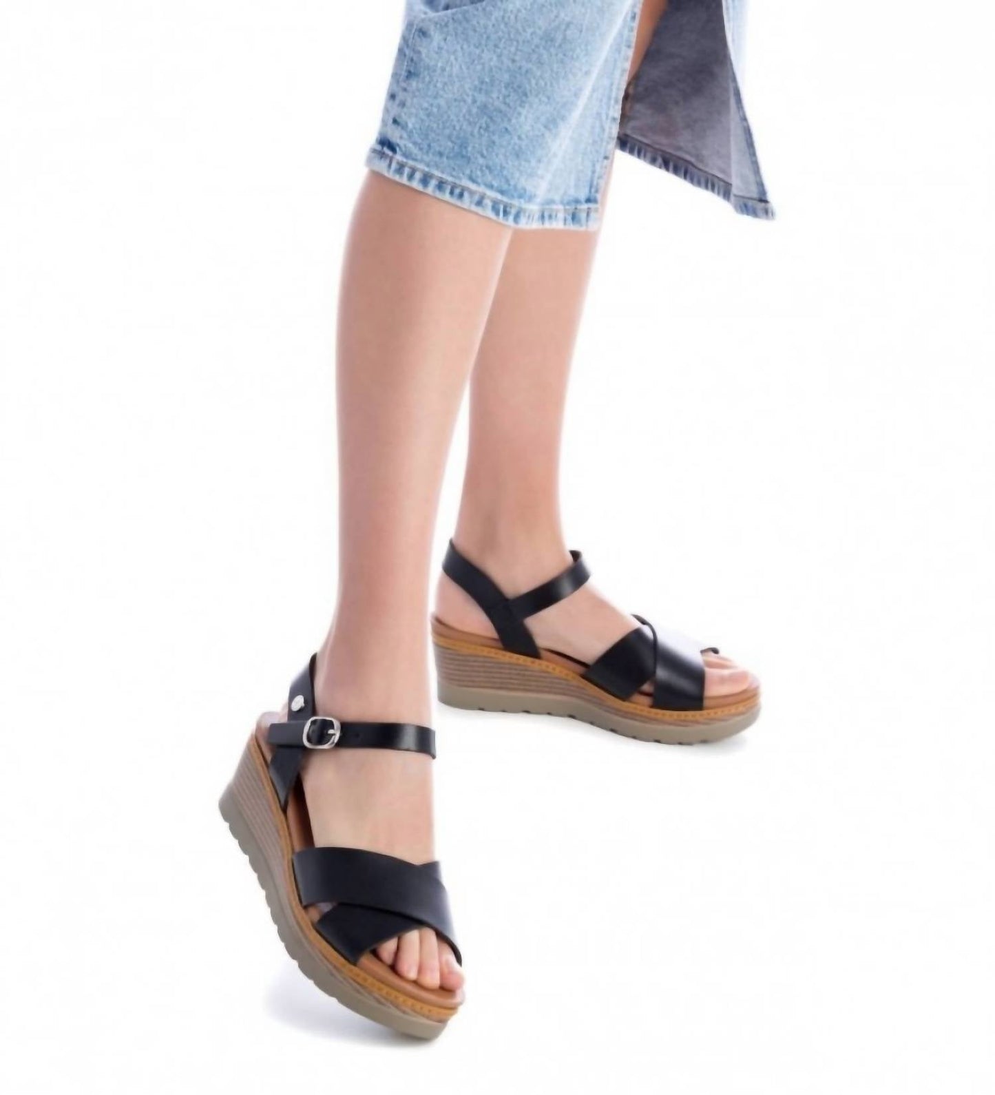 Xti - Women's Wedge Cross Strap Sandals