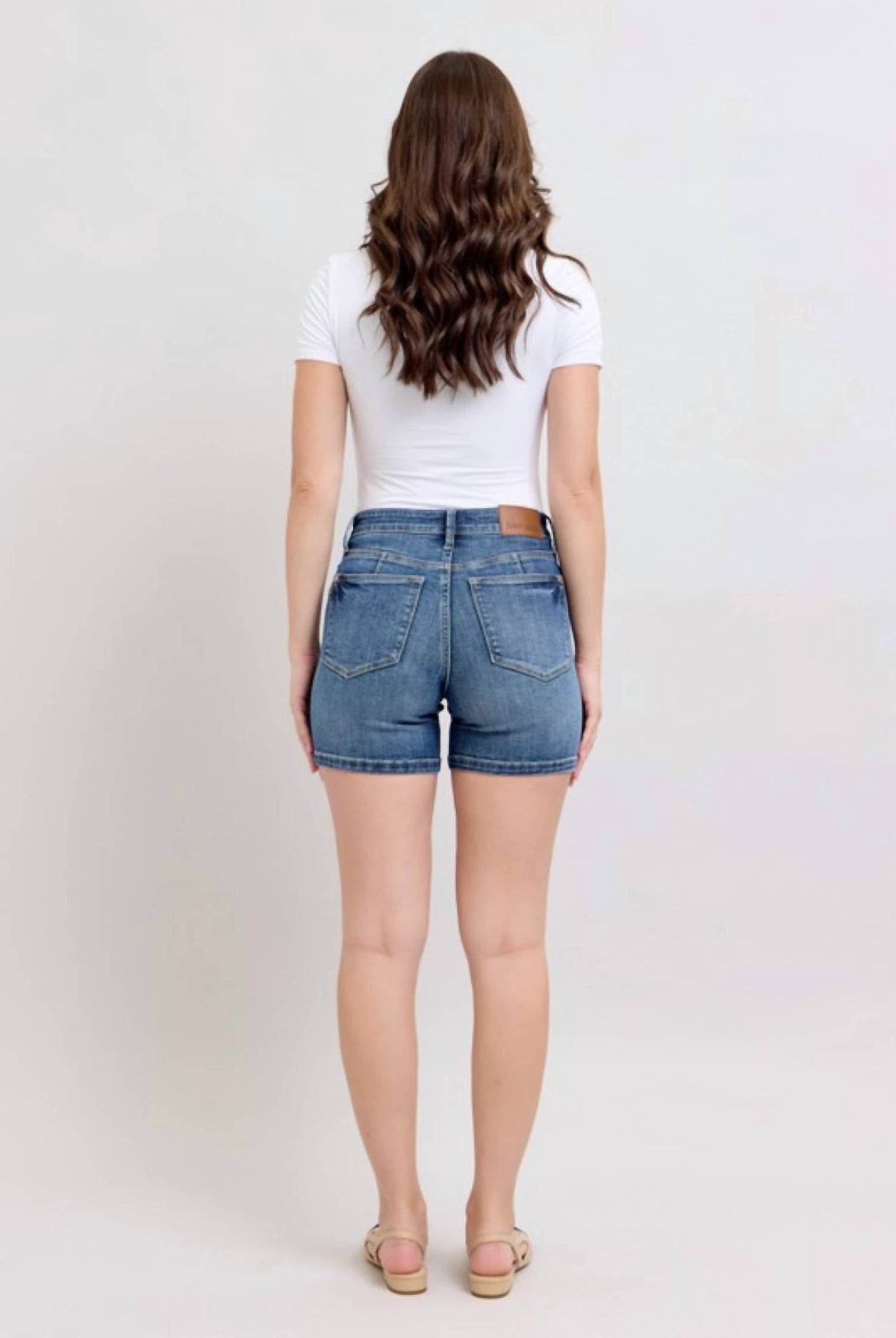 Judy Blue - Tummy Control Mid Rise Shorts