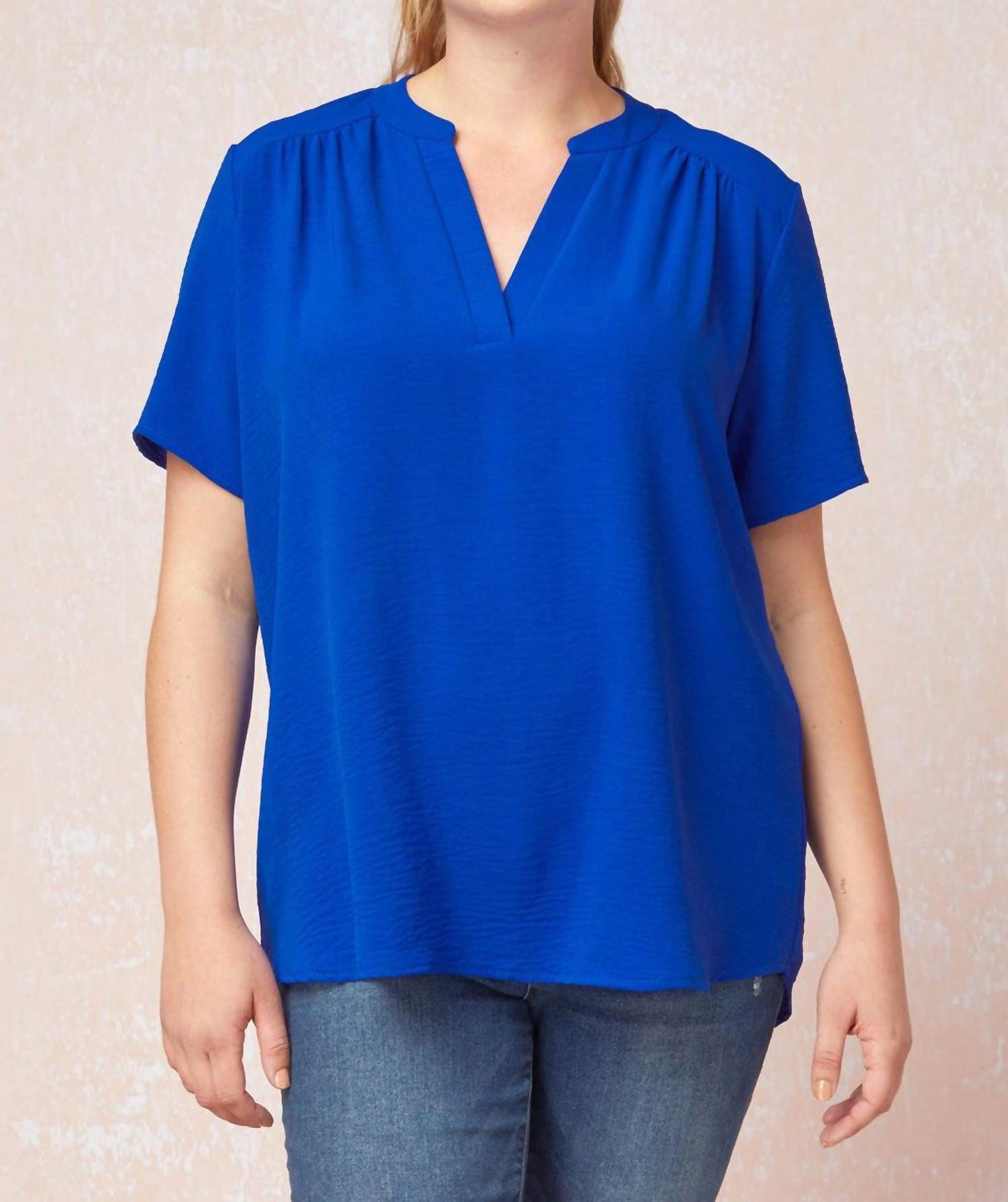 Entro - Classic & Chic Top,