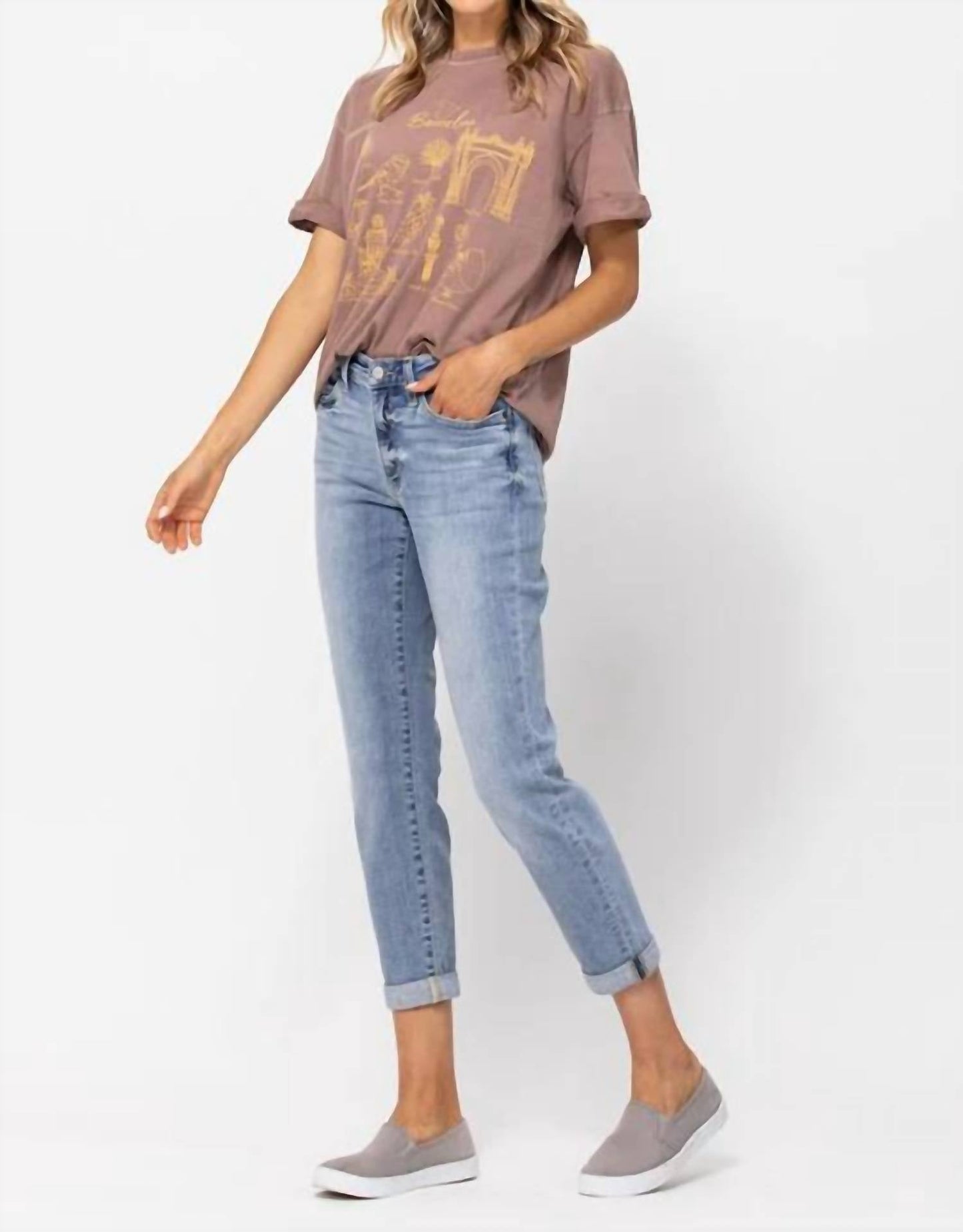 Judy Blue - Mid Rise Boyfriend Denim Jeans - Plus