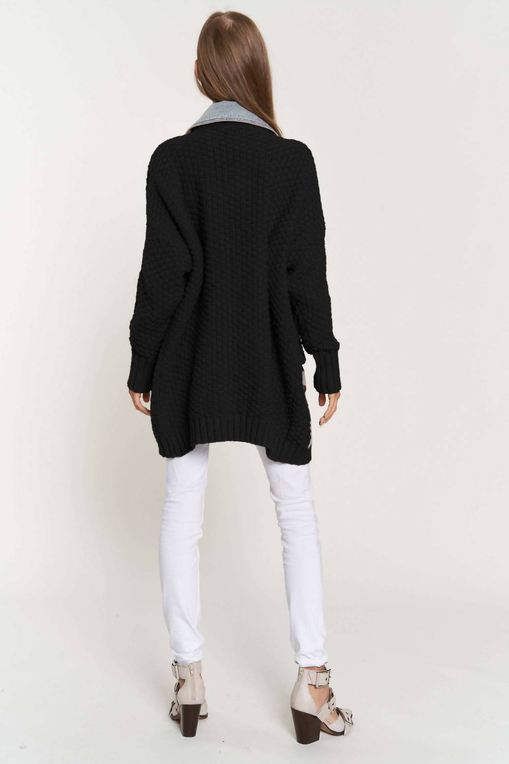 Davi & Dani - DENIM COLLAR AND POCKET KNIT CARDIGAN