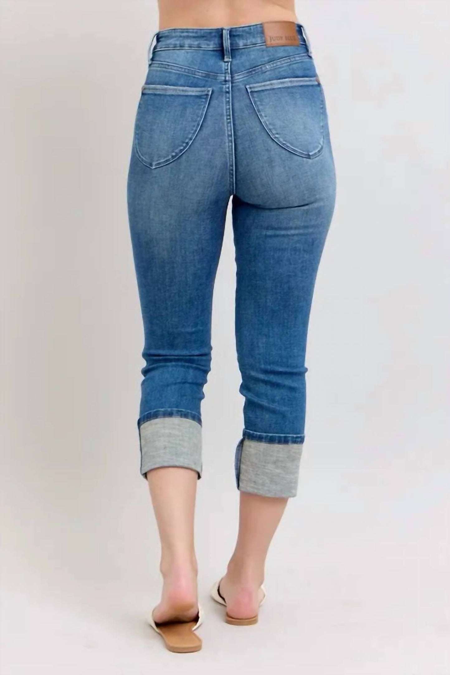 Trendsi - Women's Judy Blue Full Size Skinny Cuff Capris Jeans With Pockets Plus Size