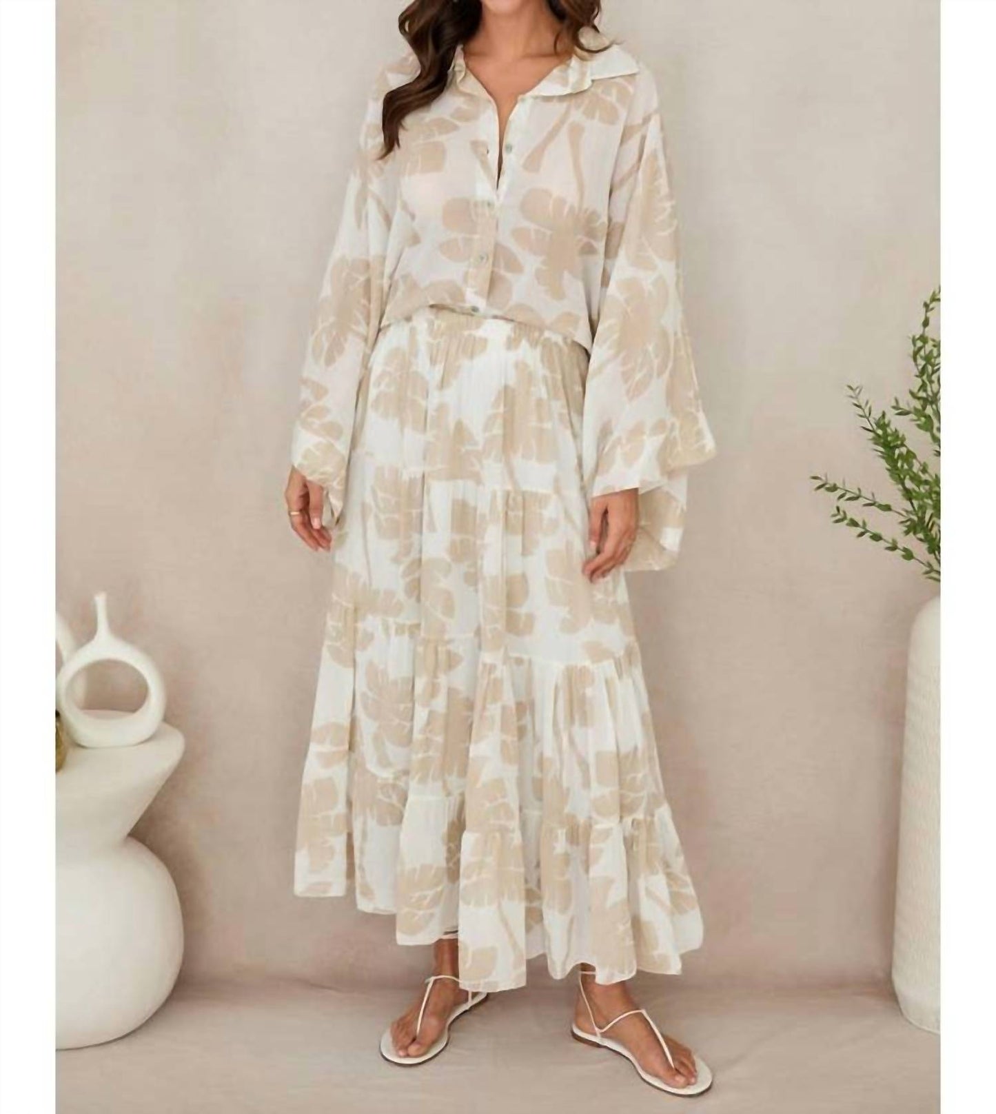 Milio Milano - Palm Print Tiered Maxi Skirt