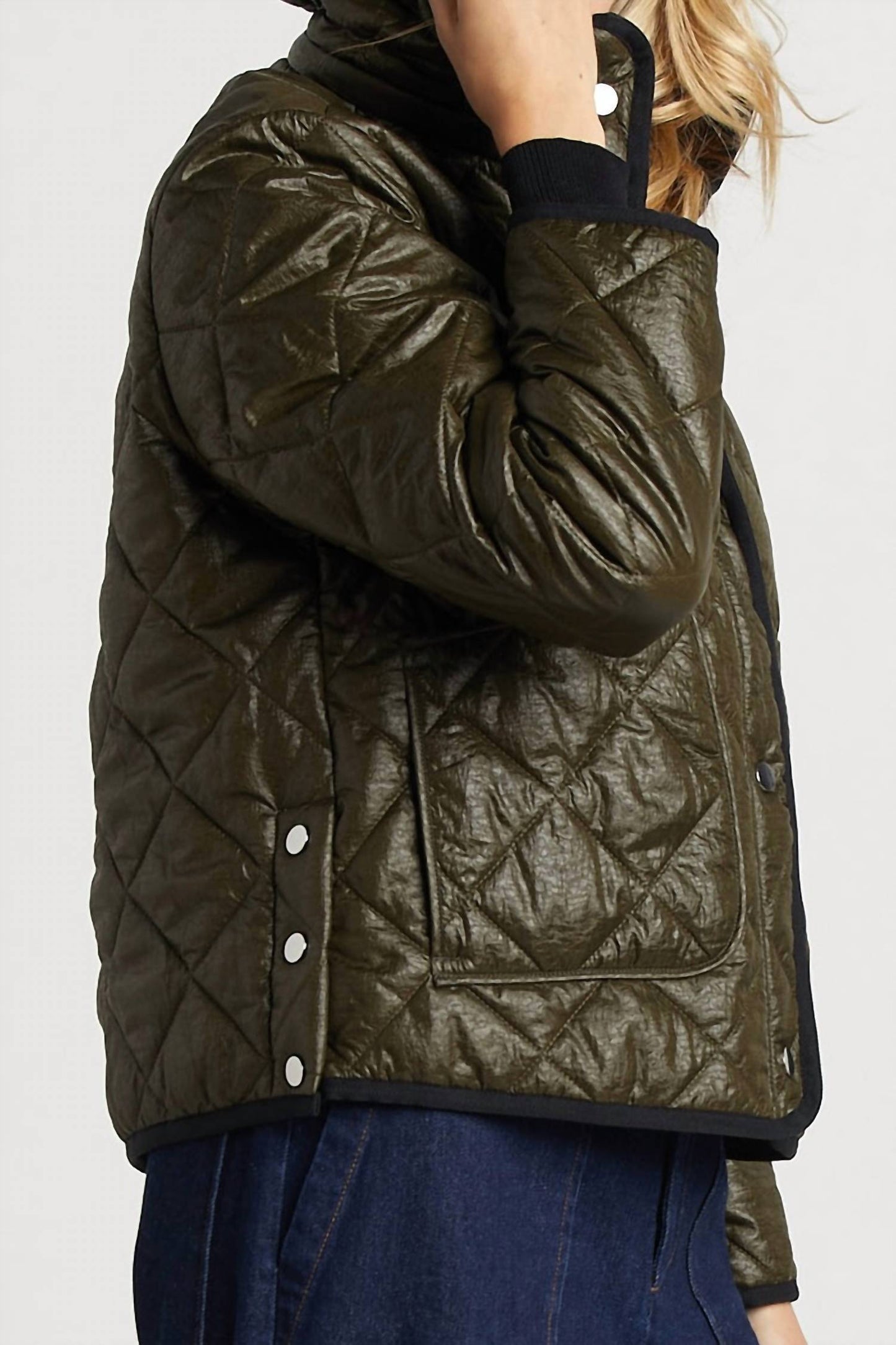 Adroit Atelier - Shelby Short Hooded Quilted Jacket