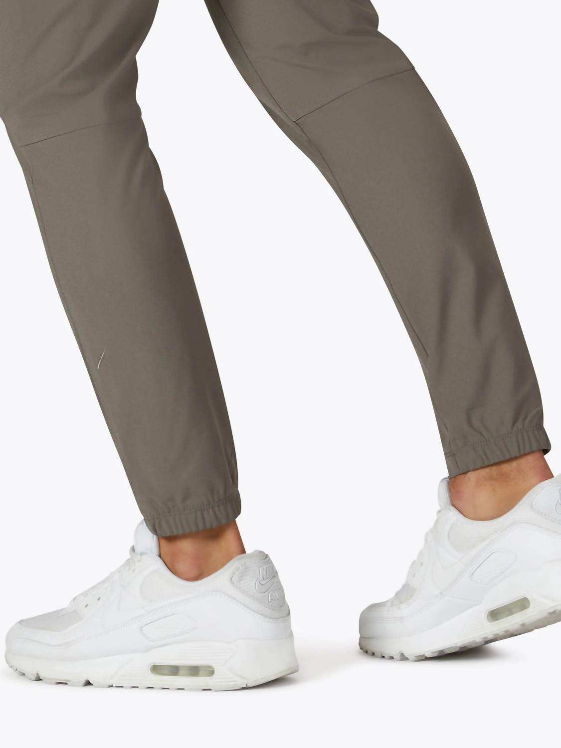 Cuts - AO Jogger