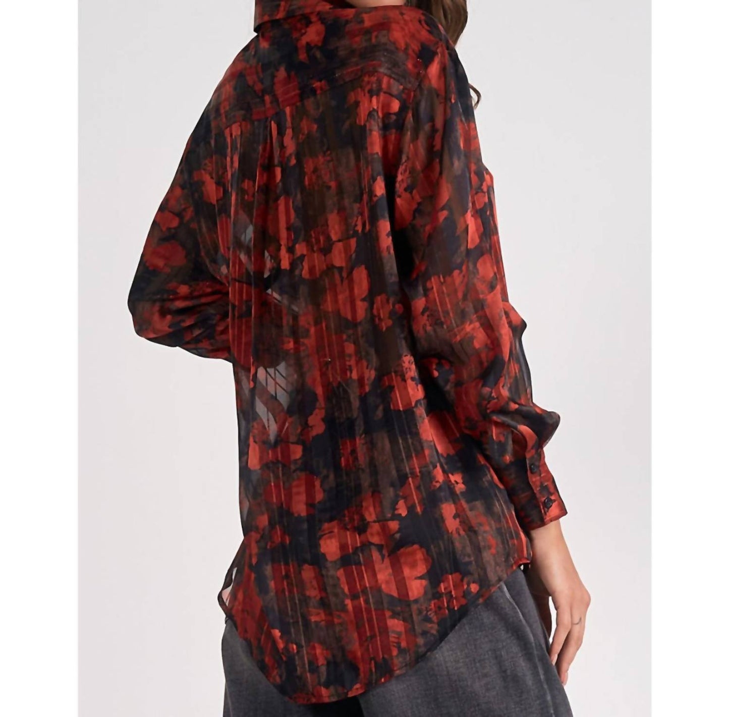 Elan - Long Sleeve Button Up Top