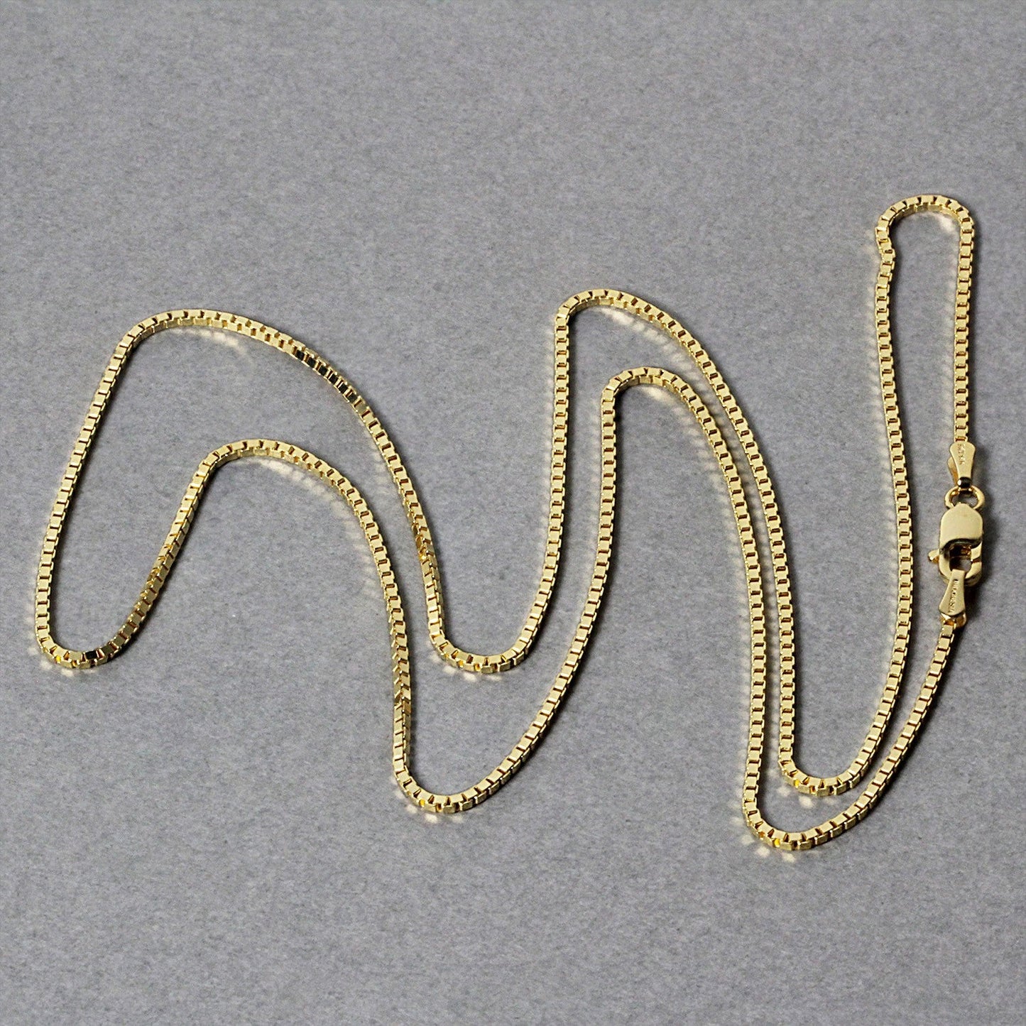 14k पीली गोल्ड क्लासिक बॉक्स चेन 1.1mm