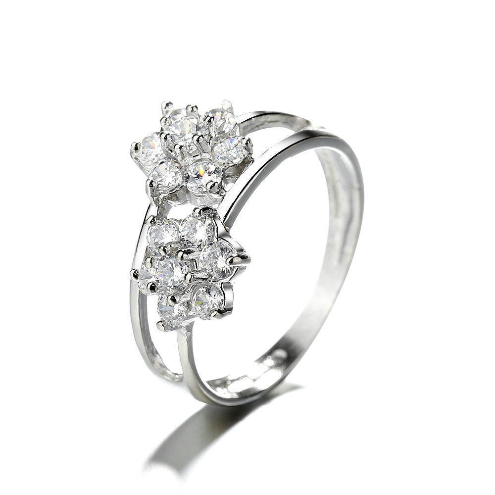 Sterling Silver Flower Ring With Simulated Diamonds