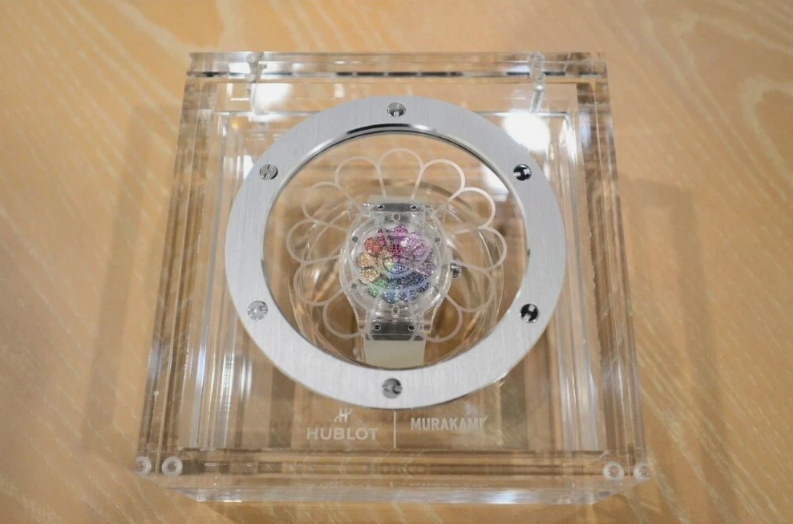 hublot-takashi-murakami-sapphire-rainbow-classic-fusion-only-100-worldwide