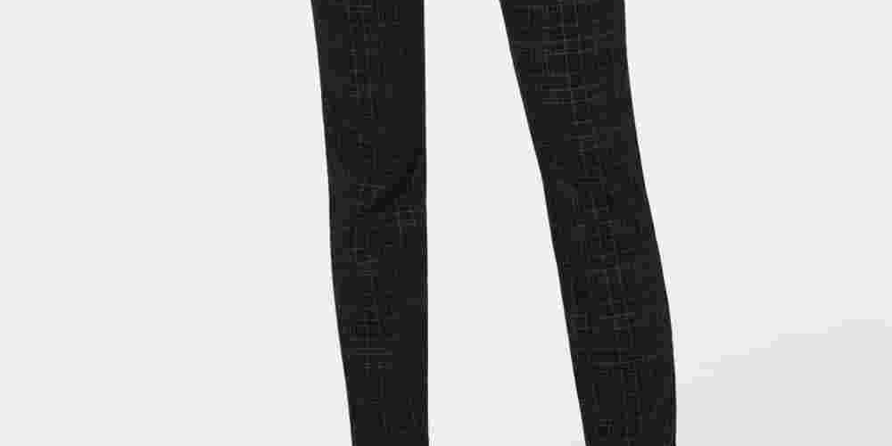 स्टाइल एंड को वूमेंस कर्वी-फ़िट स्किनी प्रिंटेड जीन्स ब्लैक साइज़ 4