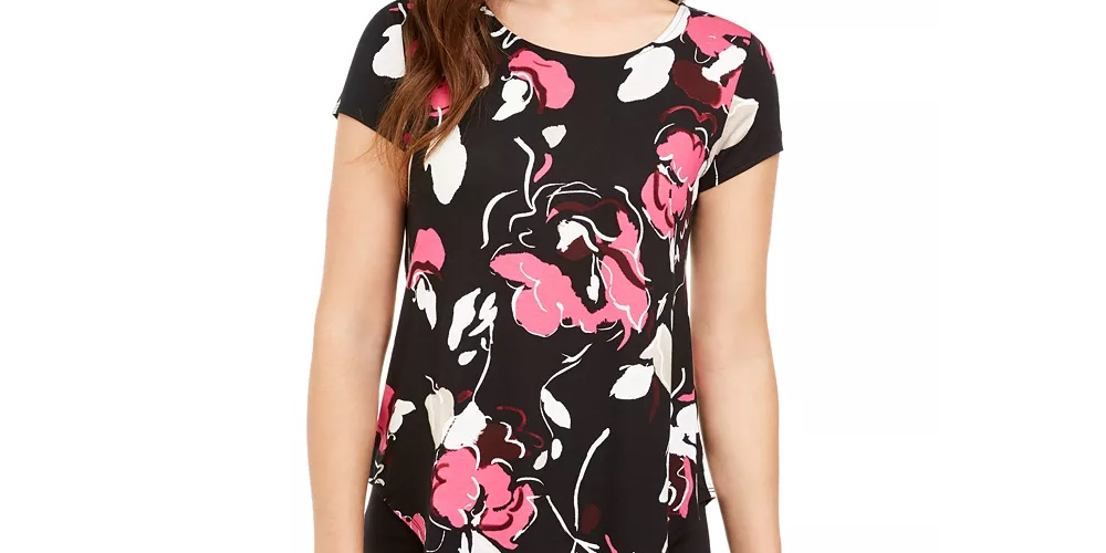 Alfani Women's Petite Printed Round-Hem T-Shirt Wine Size Small