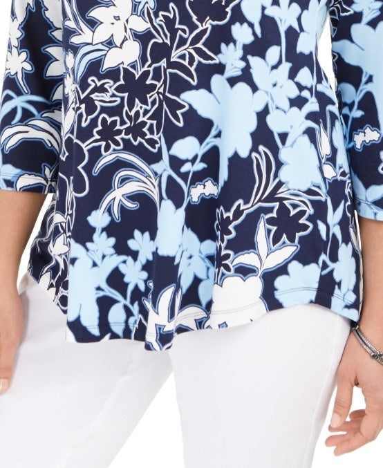 JM Collection Women's Printed T-Shirt Blue Size Medium