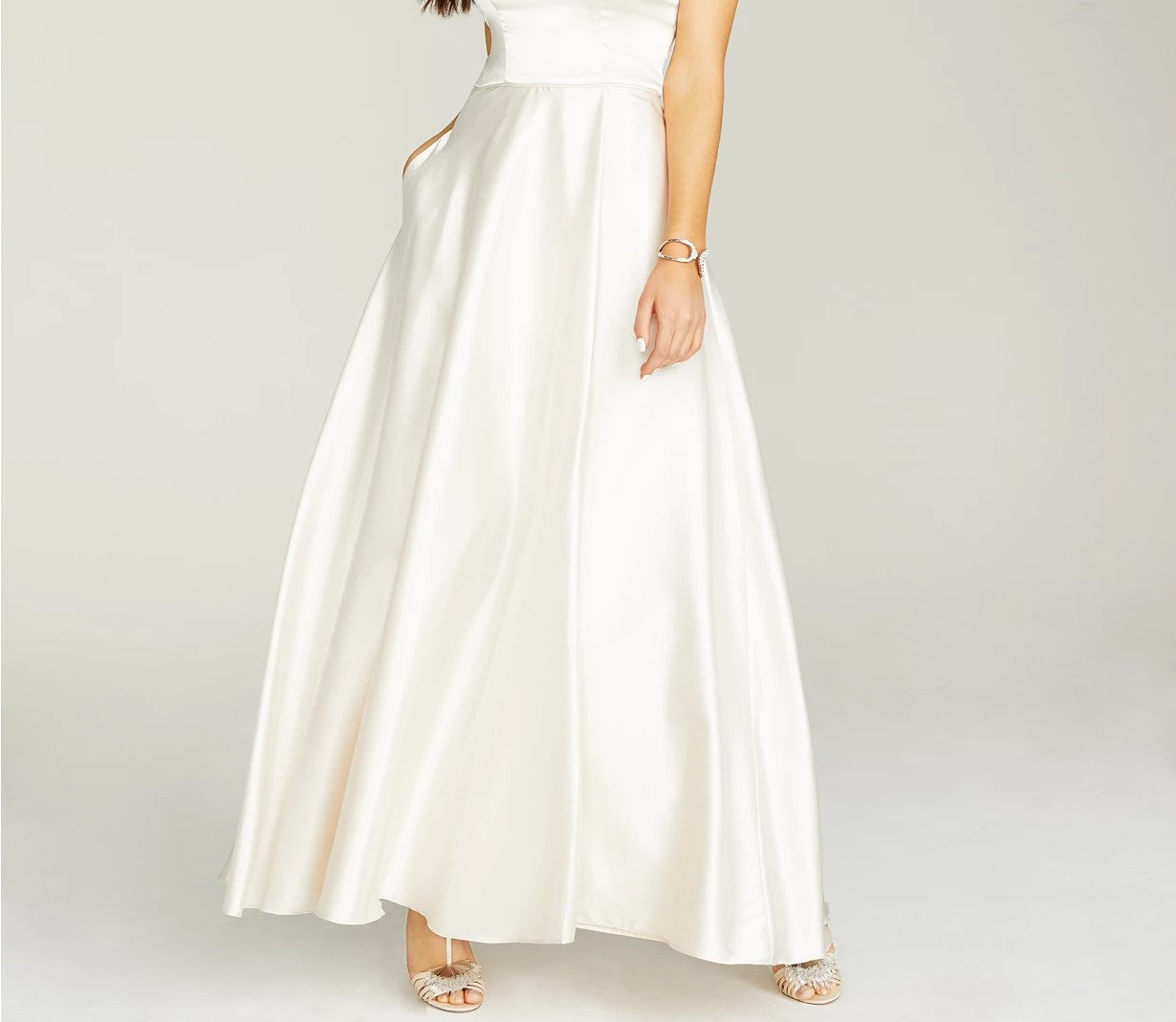 Sequin Hearts Juniors' Strappy-Back Satin Gown White Size 13
