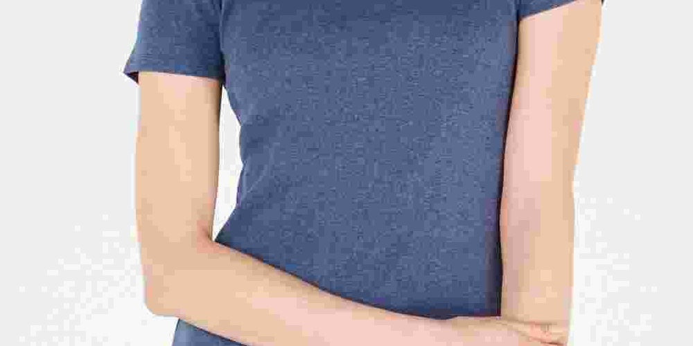 Tommy Hilfiger Women's V Neck T-Shirt Navy Size X-Large