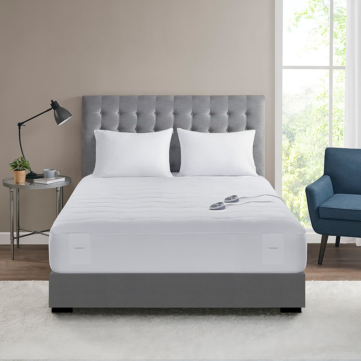 Serta Plush Heated Mattress Pad - White